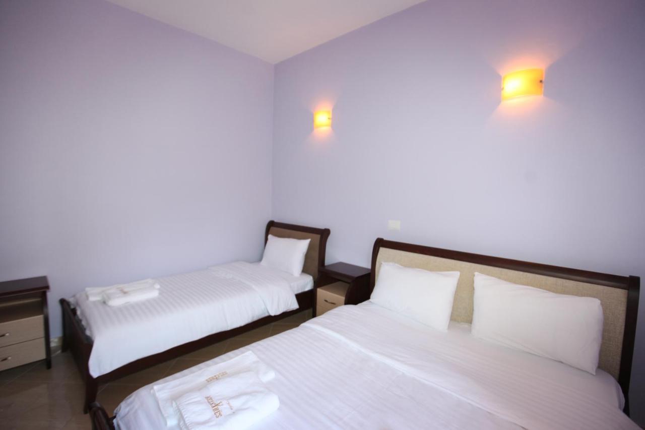 Hotel Gryka E Kelcyres Kültér fotó