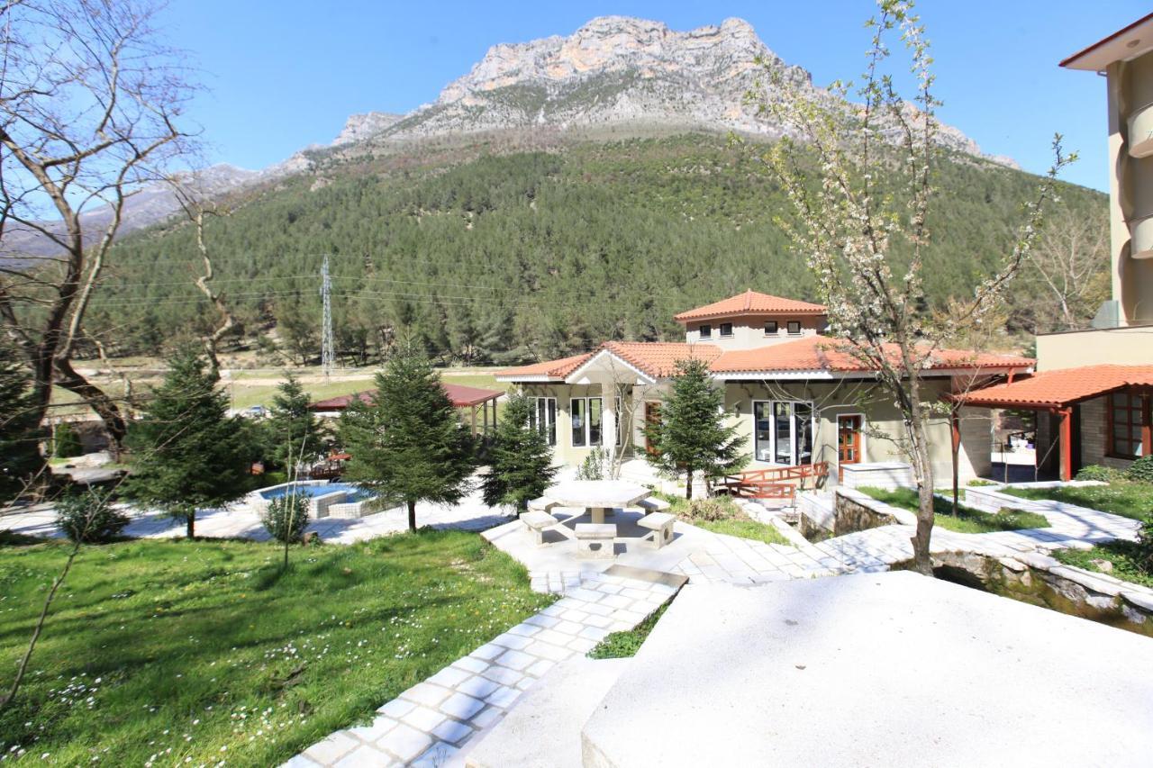Hotel Gryka E Kelcyres Kültér fotó