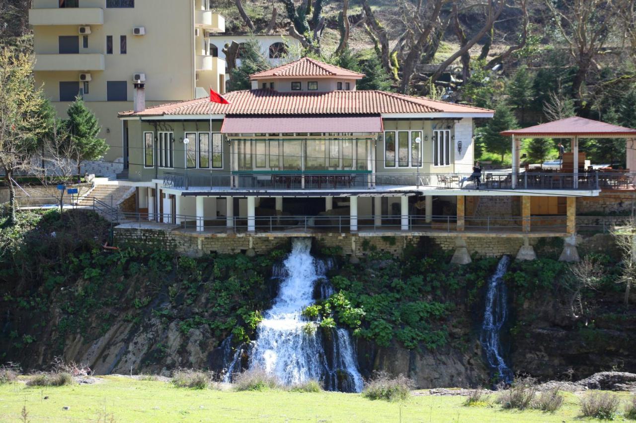Hotel Gryka E Kelcyres Kültér fotó